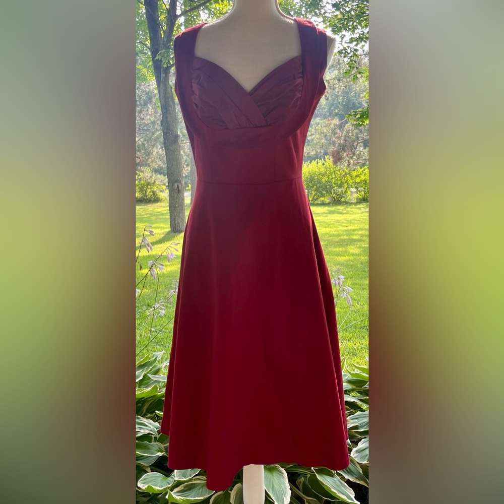 Elegant Women's Dress